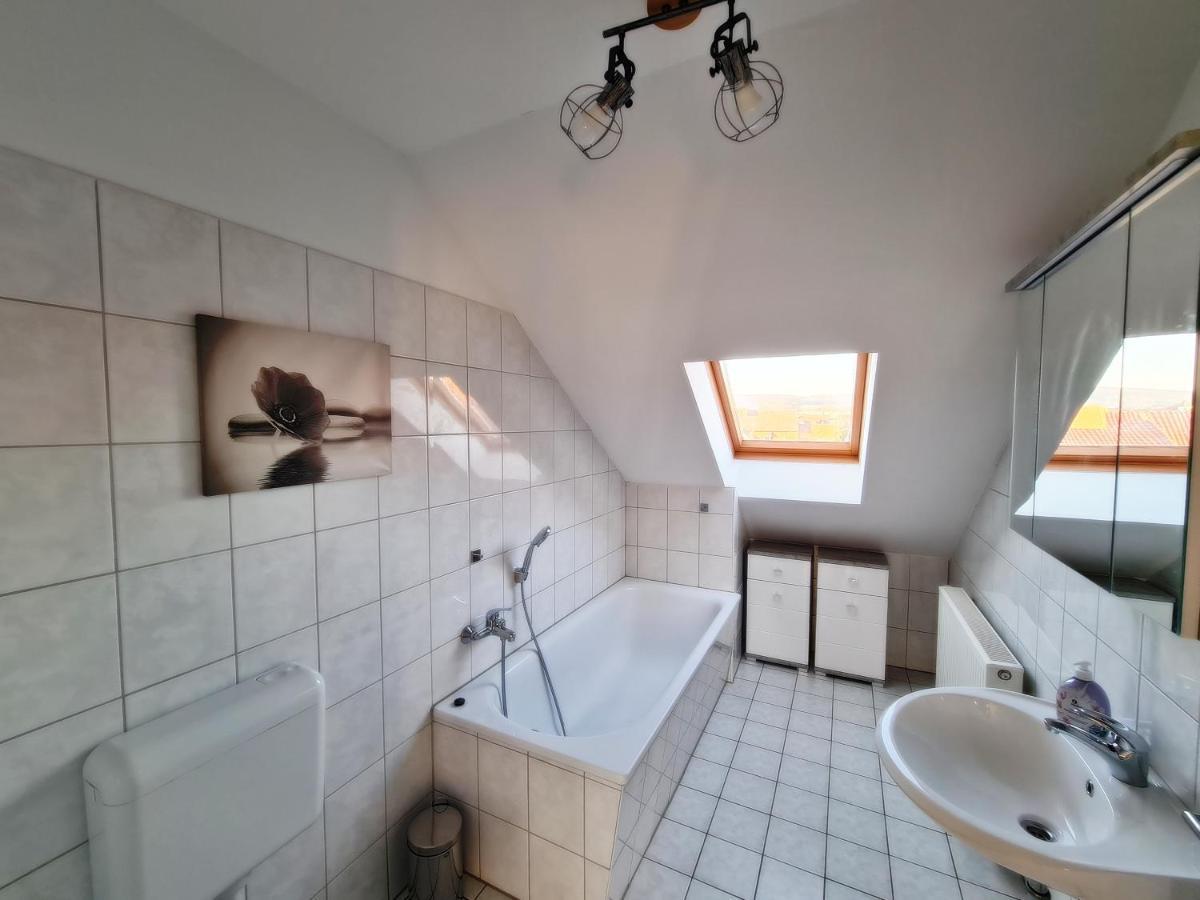 Dm Hotels & Apartments - Apartment Dosborn 5-9 Dingelstadt ภายนอก รูปภาพ